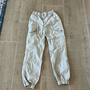 garage size xs cuffed tan cargos